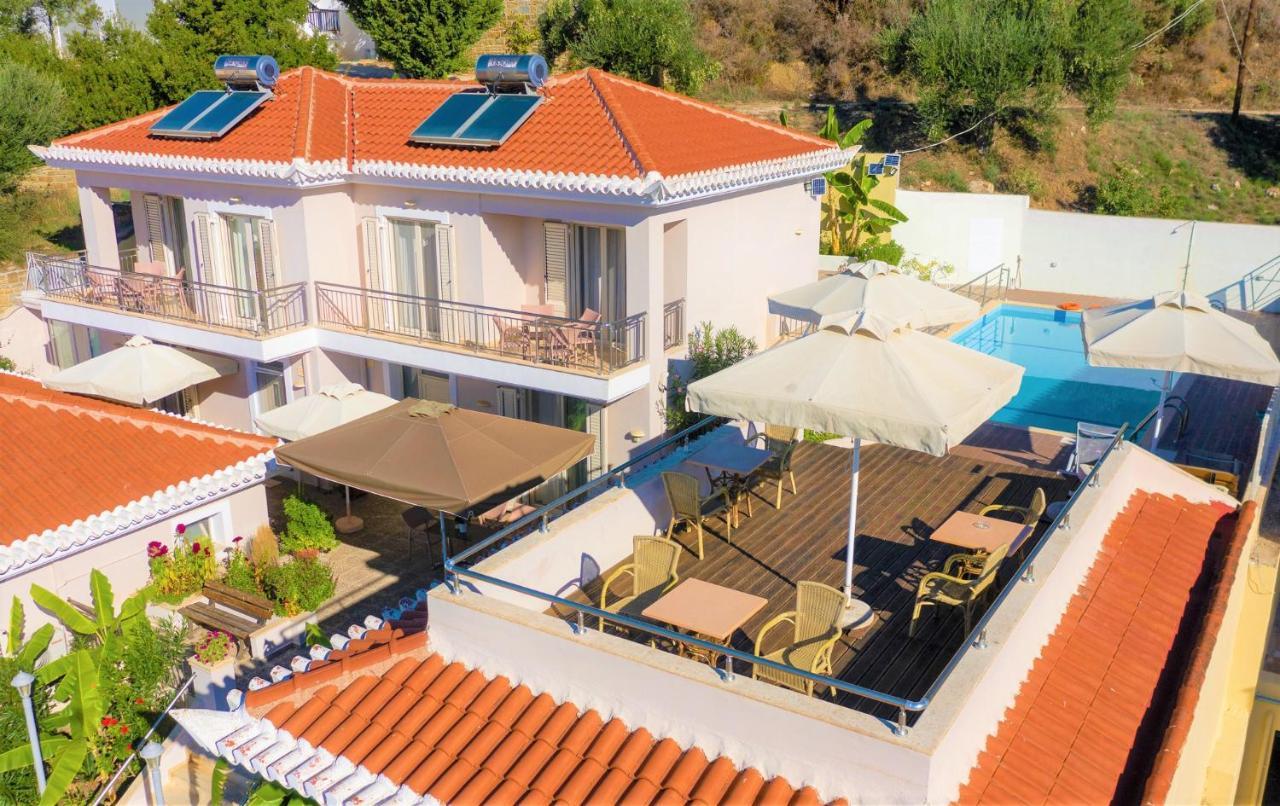 Vereniki Apartments Finikúnda Kültér fotó