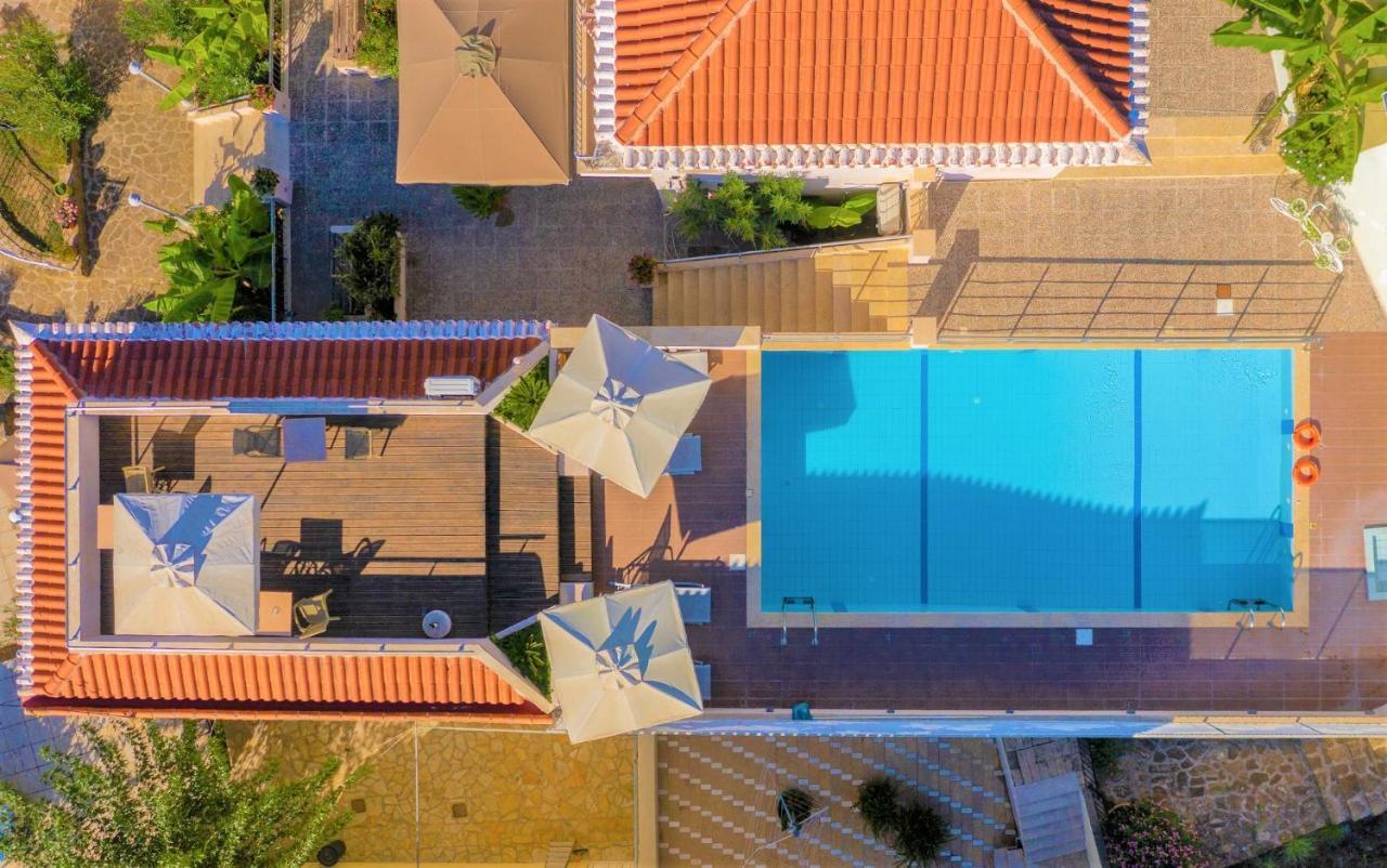 Vereniki Apartments Finikúnda Kültér fotó