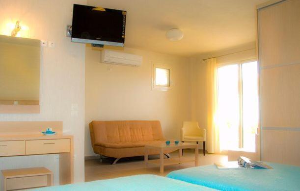 Vereniki Apartments Finikúnda Szoba fotó